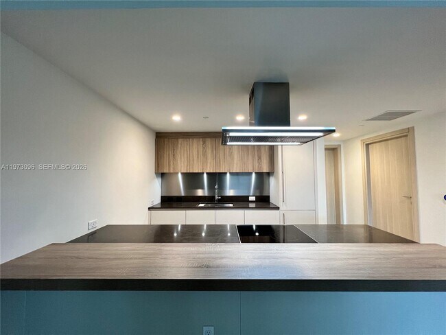 Foto del edificio - 1000 Brickell Plz