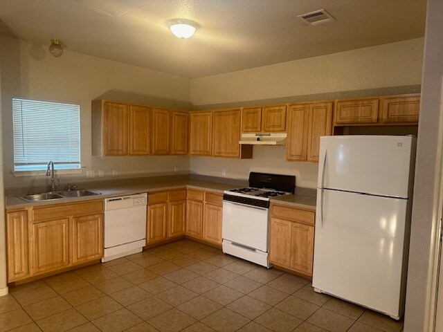 Foto principal - 5105 Delores Ave