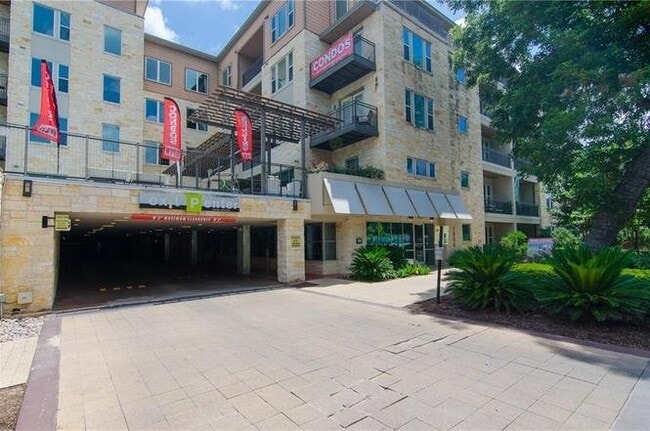 Building Photo - 1900 Barton Springs Rd