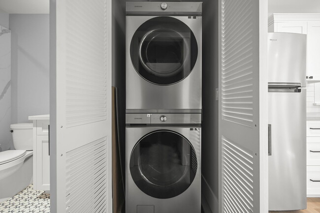 ADU In unit Laundry - 1533 Manning Ln