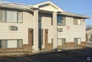 Building Photo - 1410 Lake Elmo Dr