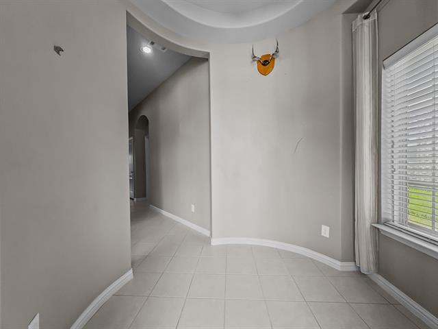 Foto del edificio - 3205 Ridgeway Dr