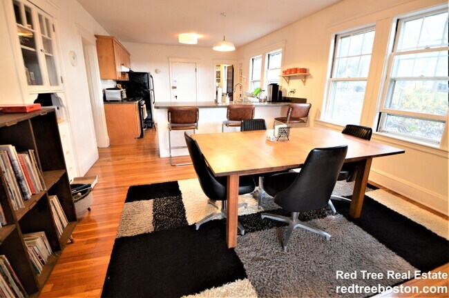 Foto del edificio - 251 Chestnut Ave