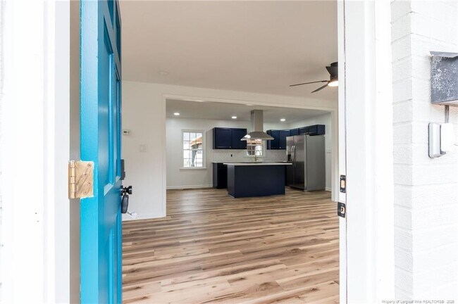 Foto del edificio - 1828 Stockton Dr