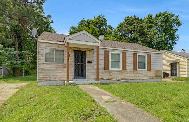 Foto del edificio - Charming 3 bedroom 1 bath home - OPEN TO S...