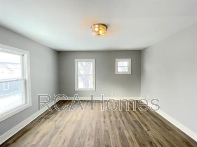 Building Photo - 1637 Spruce St