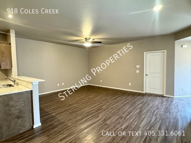 Building Photo - 918 Coles Creek
