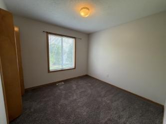 Building Photo - 3978 E De Blaay Dr SE