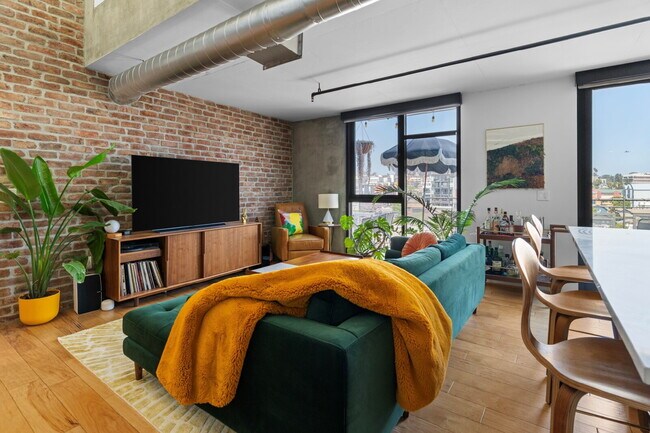 Foto del edificio - 1780 Kettner Blvd