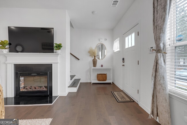 Foto del edificio - 909 Ambient Way