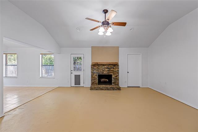 Building Photo - 6633 Inwood Dr
