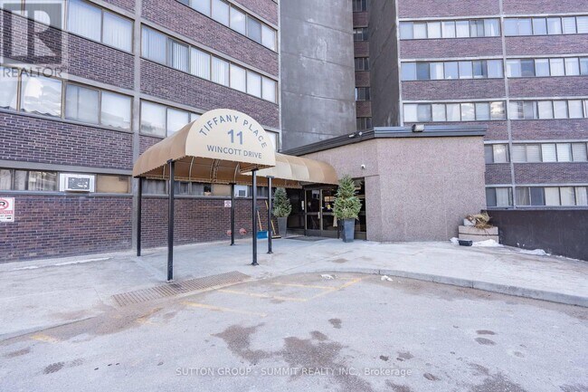 Building Photo - 11 Wincott Dr