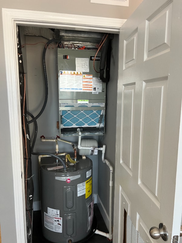 Building Photo - 316 62nd St NE