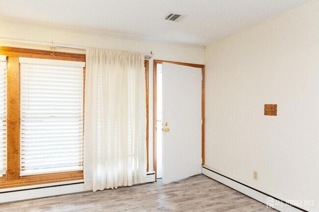 Foto del edificio - 57 Columbus Ave