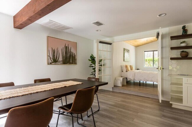 Foto del edificio - 1703 Deerfield Dr
