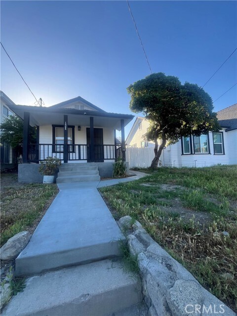 Foto principal - 10326 Plainview Ave