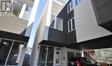 Building Photo - 65 Pinhey St