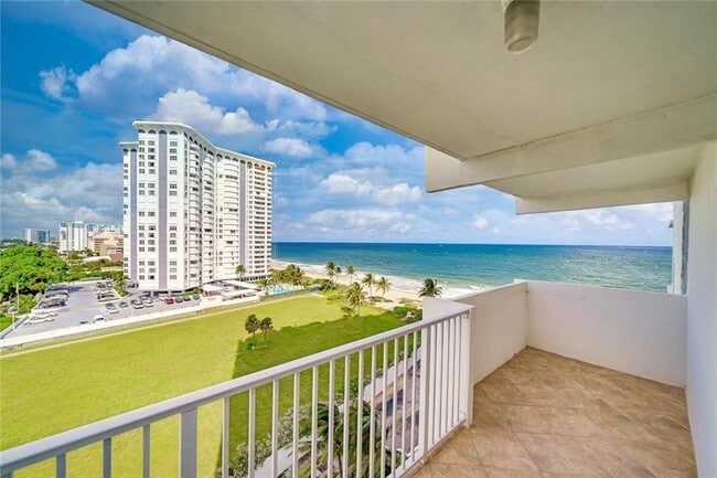 Foto del edificio - 1360 S Ocean Blvd