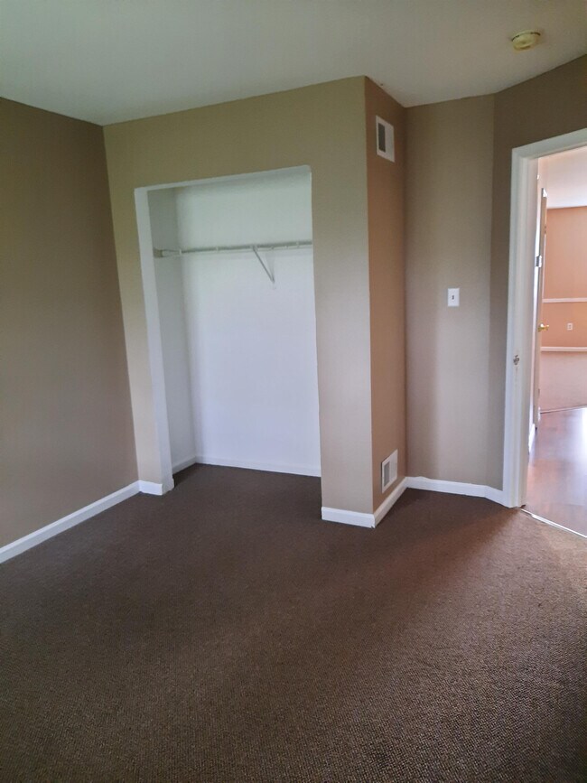 Foto del edificio - 142 Pickwick Pl