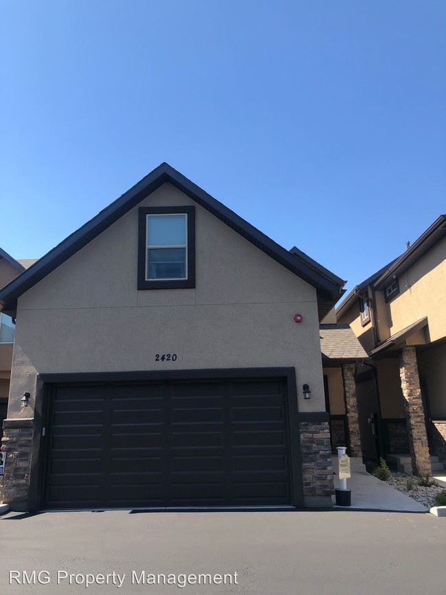 Foto del edificio - 4 br, 3.5 bath House - 2420 Khoury Lane