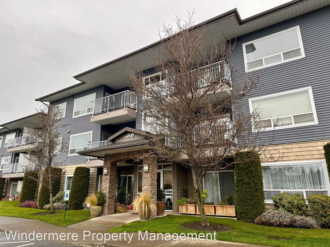 Foto principal - 3 br, 2 bath House - 500 Darby # 315