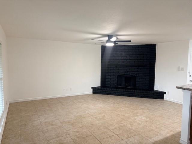 Foto del edificio - 3410 Maple Ln