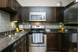 Crosley Tanglewood photo'