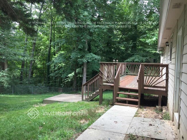 Foto del edificio - 4217 Burgundy Way