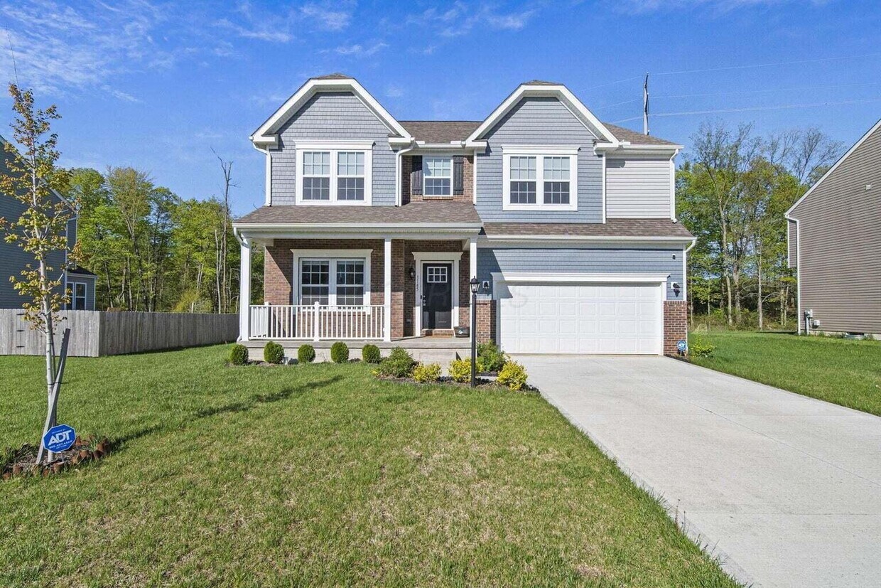 Foto principal - 1145 Cunningham Ave