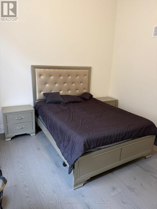 Photo du bâtiment - 187 Stormont Trail