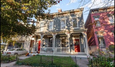 Building Photo - 605 Overton St