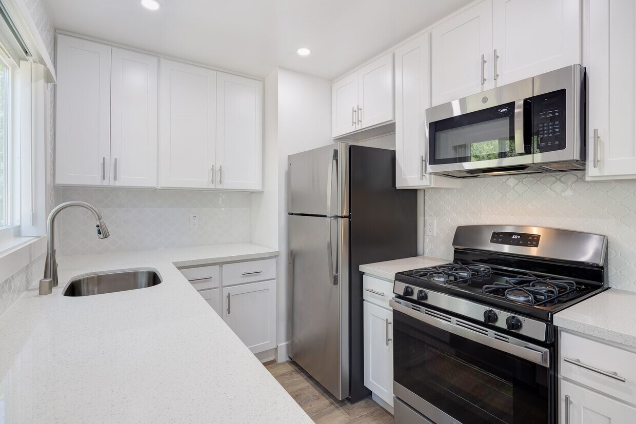 Foto principal - 37 Reed Blvd