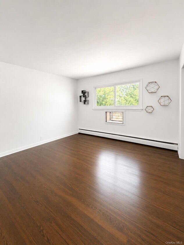 Foto del edificio - 639 Wellwood Ave