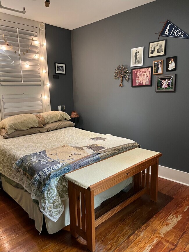 428 N Donnelly St Unit Apartment 4, Mount Dora, FL 32757 Apartments