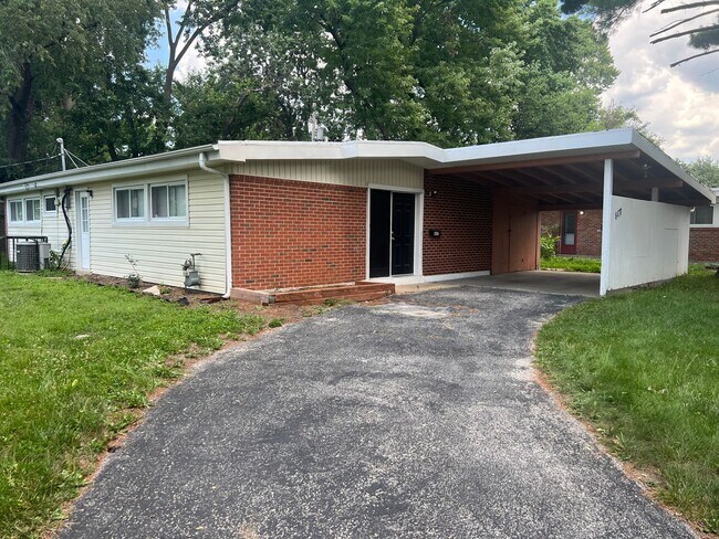 Foto del edificio - 3 Bedroom, 2 Bath Home for Rent