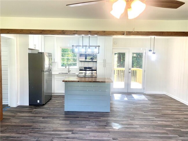 Foto del edificio - 1760 Fairview Cir