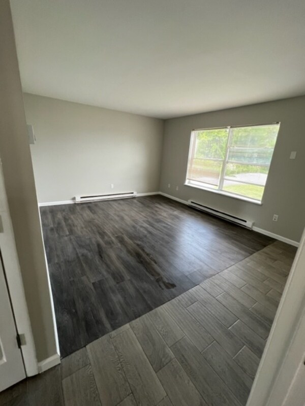 Building Photo - 5881 Fiesta Ave
