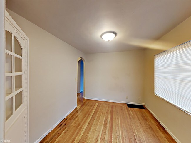 Building Photo - 6317 Macarthur Blvd