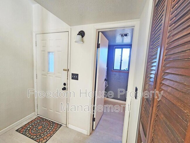 Foto del edificio - 761 Bourbon St