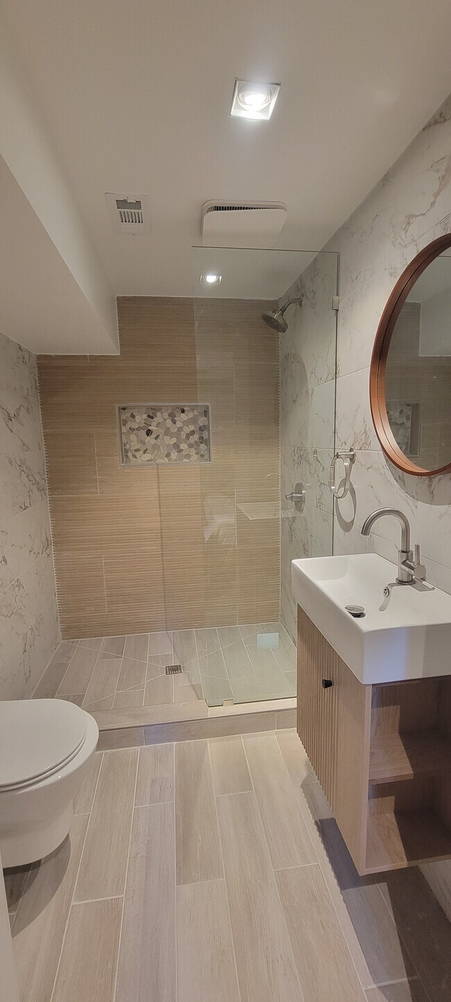 Foto del edificio - 51 Q St NW