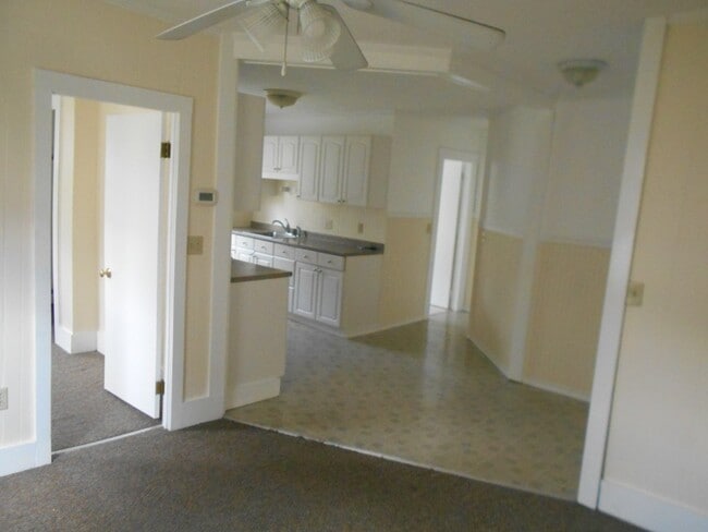 Foto del edificio - 27 Meade St