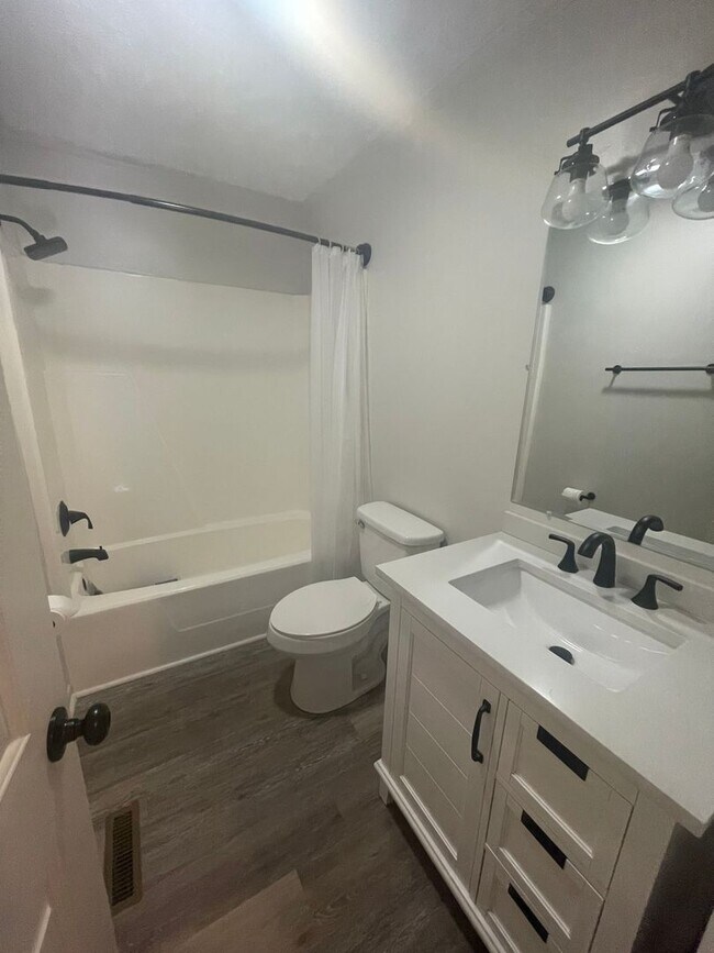 Foto del edificio - Townhouse  for Rent