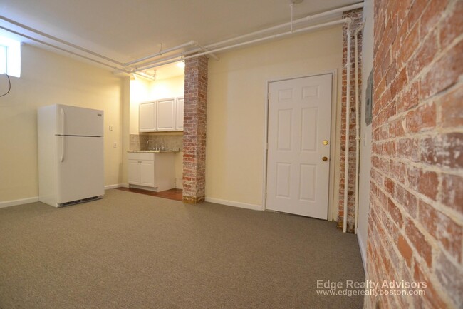 Foto del edificio - 33 Murdock St