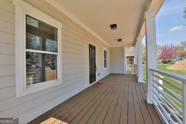 Foto del edificio - 1701 Fairway Hill Dr SE