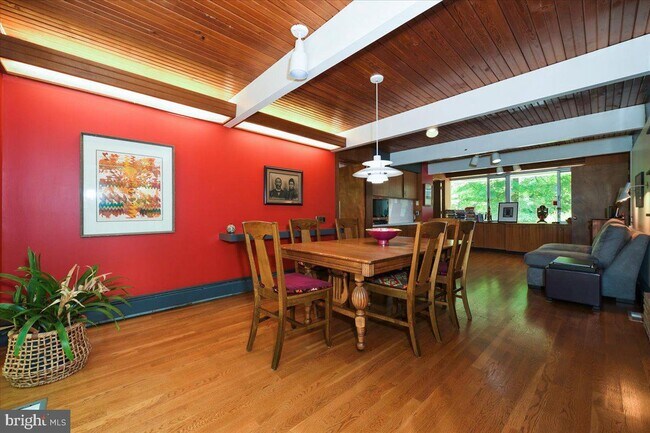 Building Photo - 74 Woodland Dr