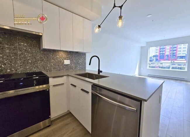 Building Photo - 7936-7206 206 St