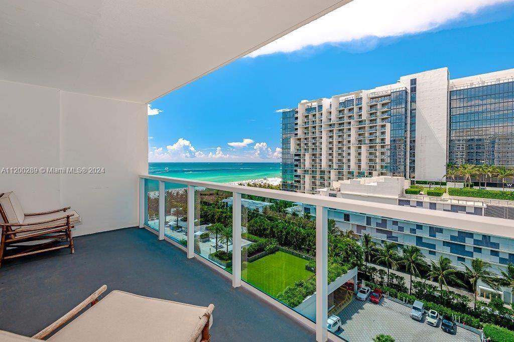 Foto principal - 2301 Collins Ave