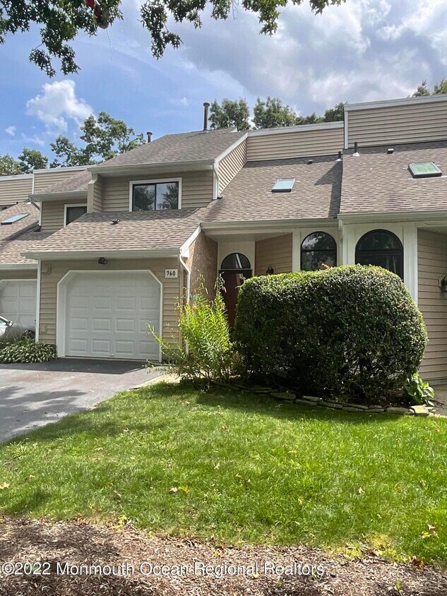 760 Burntwood Trail Unit 731, Toms River, NJ 08753 Condo for Rent in