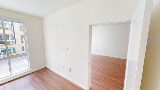 Interior Photo - 5421 at Dublin Station