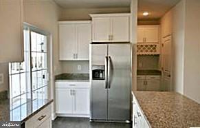 Building Photo - 1528 Witchhazel Cir